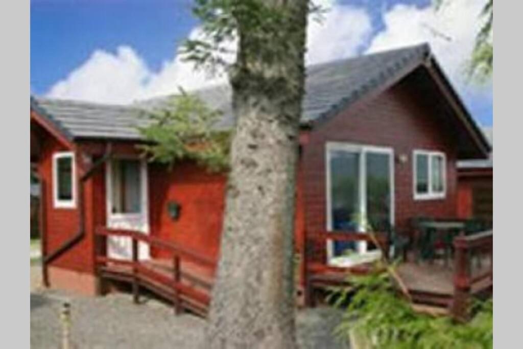 Heron Lodge, edge of Mabie Forest Dumfries Exterior foto
